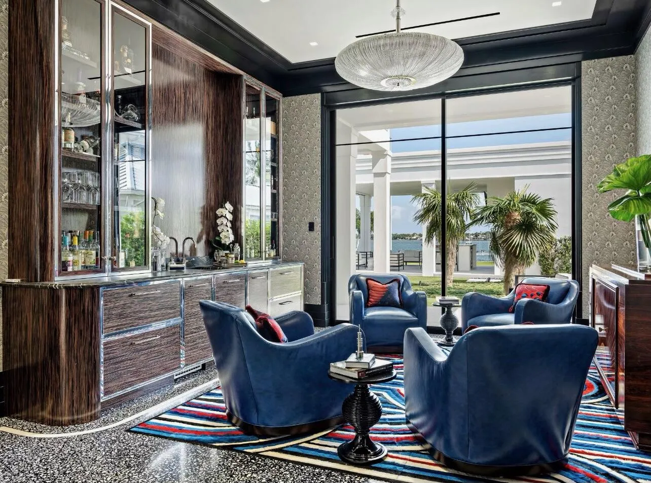 Cocktail Lounge Wet Bar
