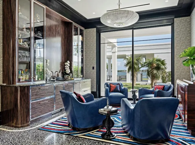 Cocktail Lounge Wet Bar