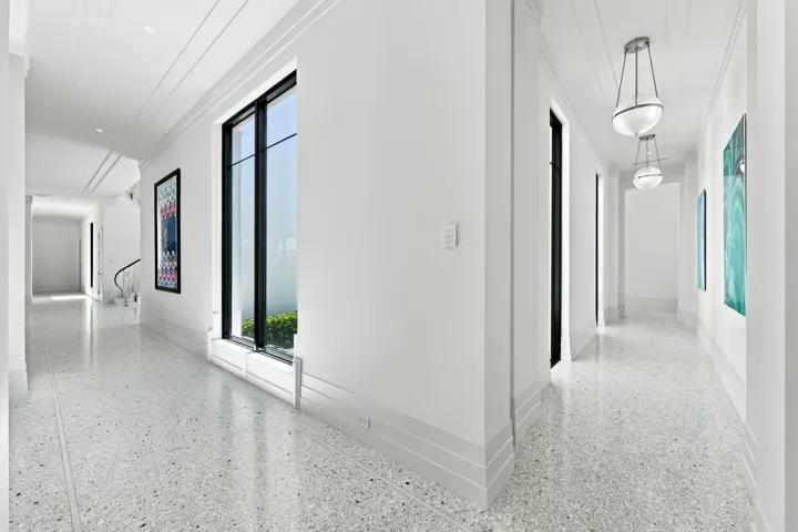 Hallway to Guest Duite