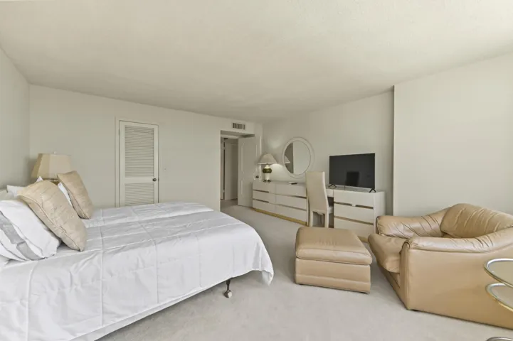 Guest​​‌​​​​‌​​‌‌​‌‌​​​‌‌​‌​‌​‌​​​‌​​ Bedroom