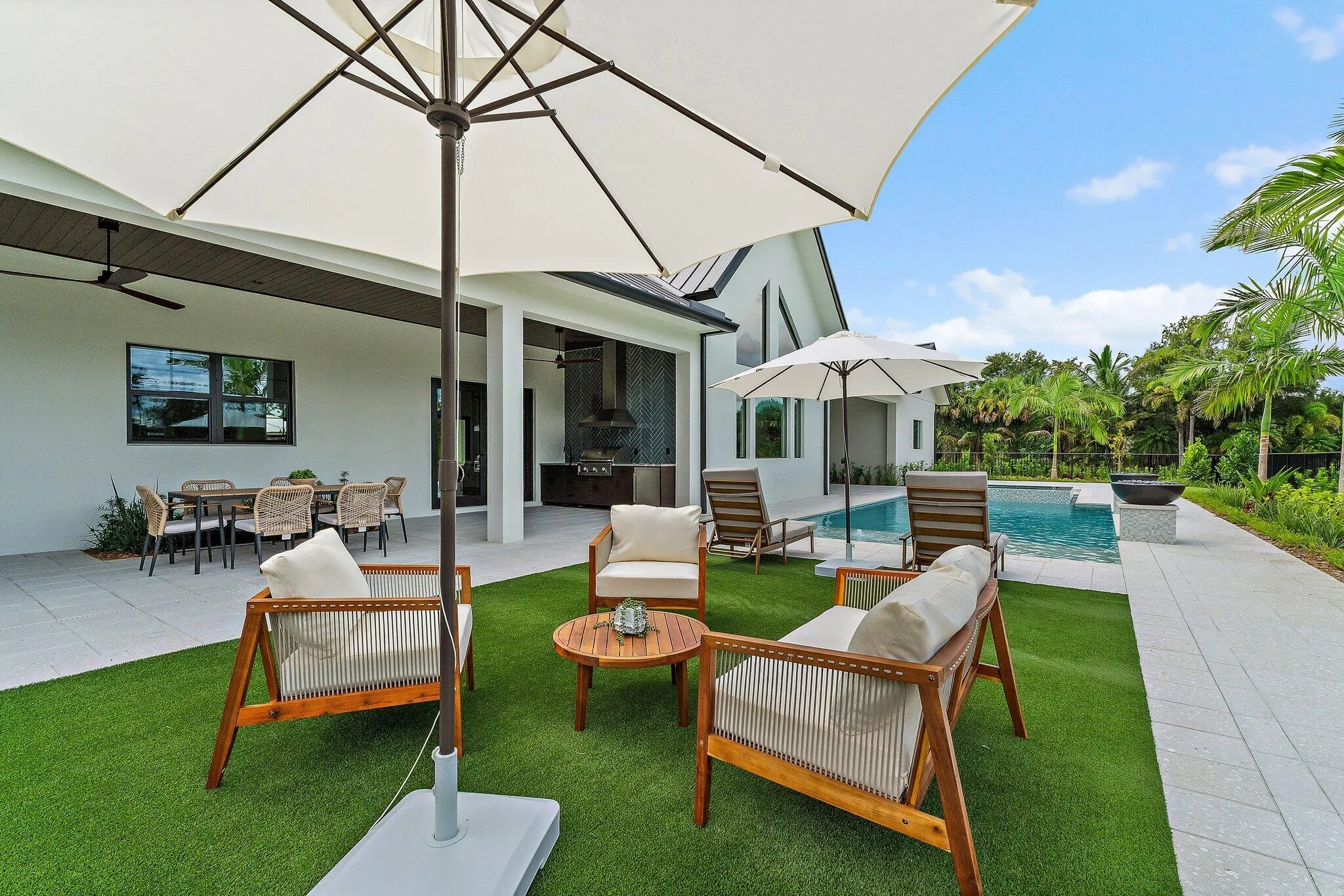 041-9535SandyRunRoad-Jupiter-FL-33478-SM