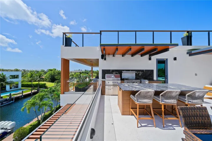Outdoor Terrace