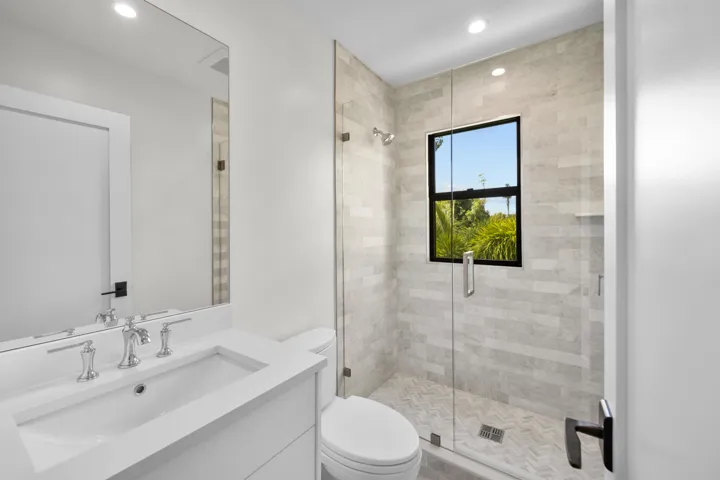 225 - Bathroom