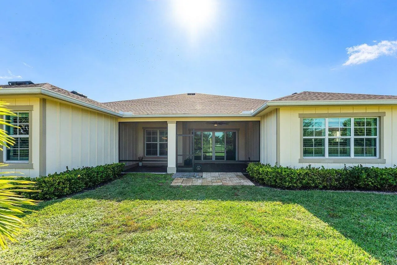 051-940HooklineCircle-Loxahatchee-FL-334