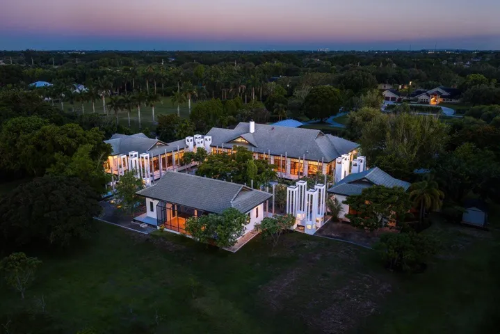 113-8549SurreyLane-BocaRaton-FL-33496-SM