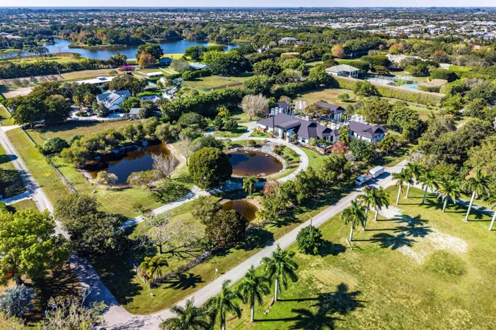 015-8549SurreyLane-BocaRaton-FL-33496-SM