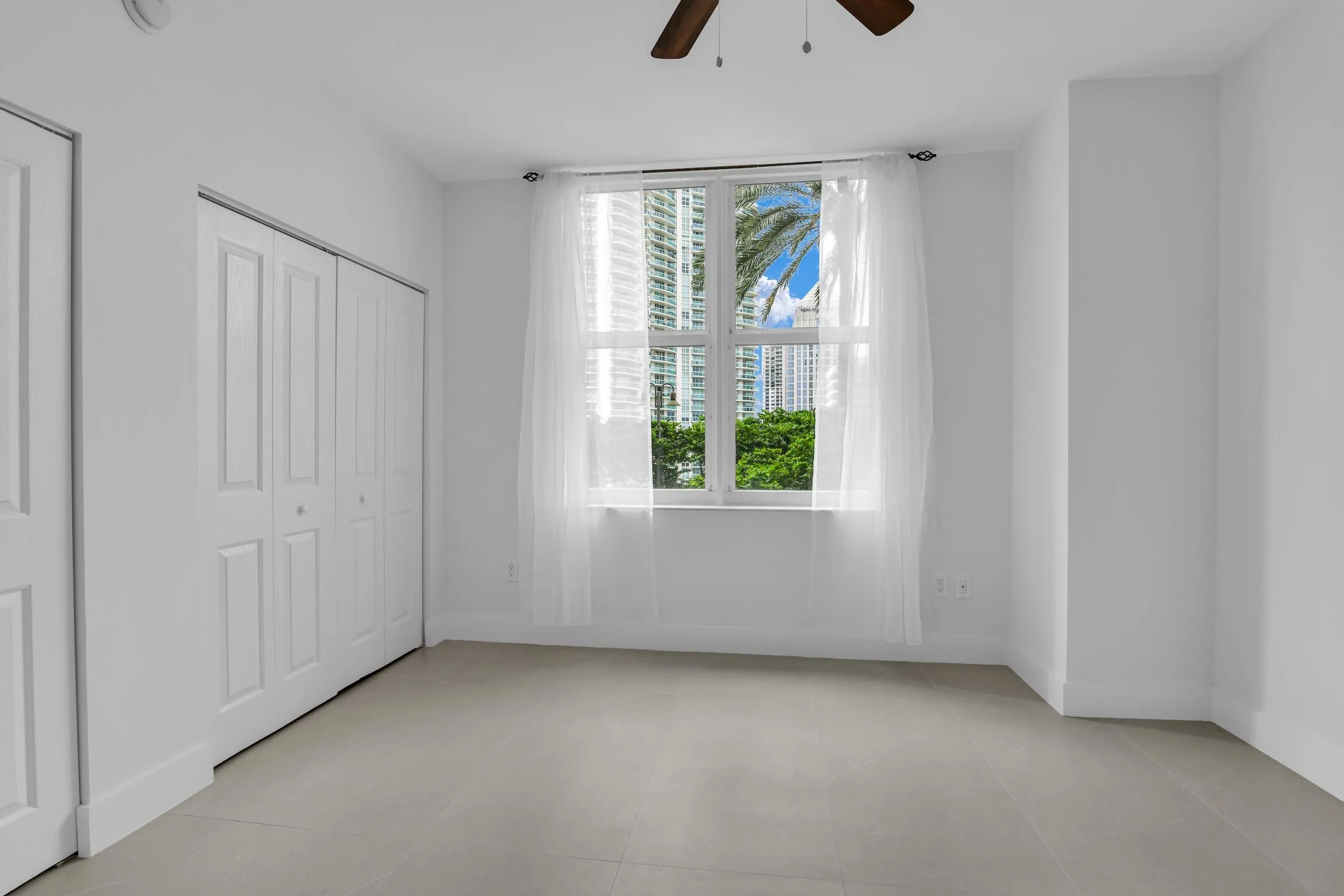511 SE 5th Ave 703, Fort Lauderdale -83