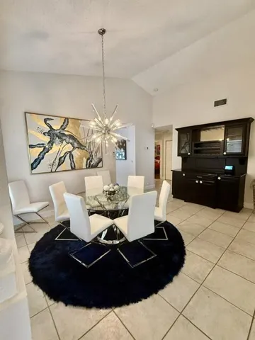 DINING 2