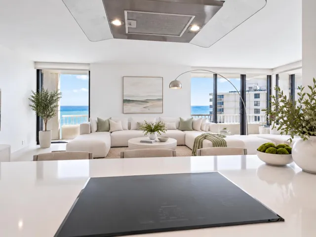 Living - Virtually Staged