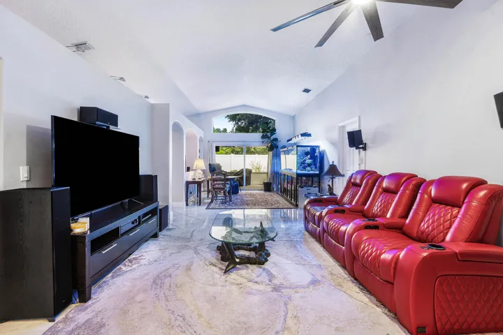 073-6734LakeNonaPlace-Greenacres-FL-3346