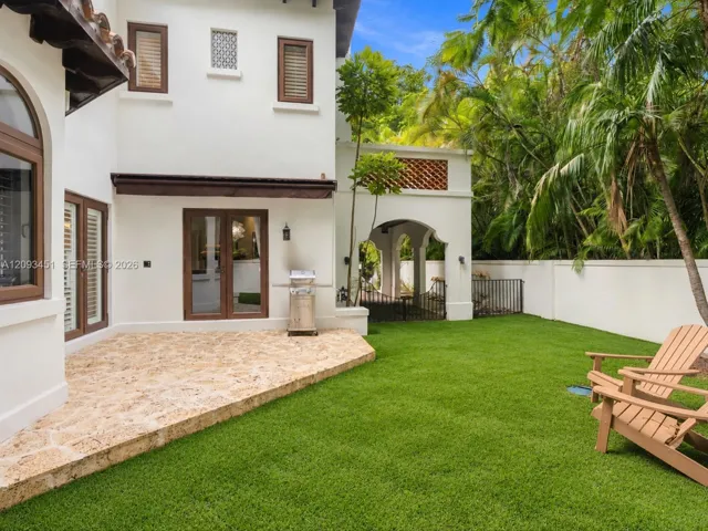 Photo 62