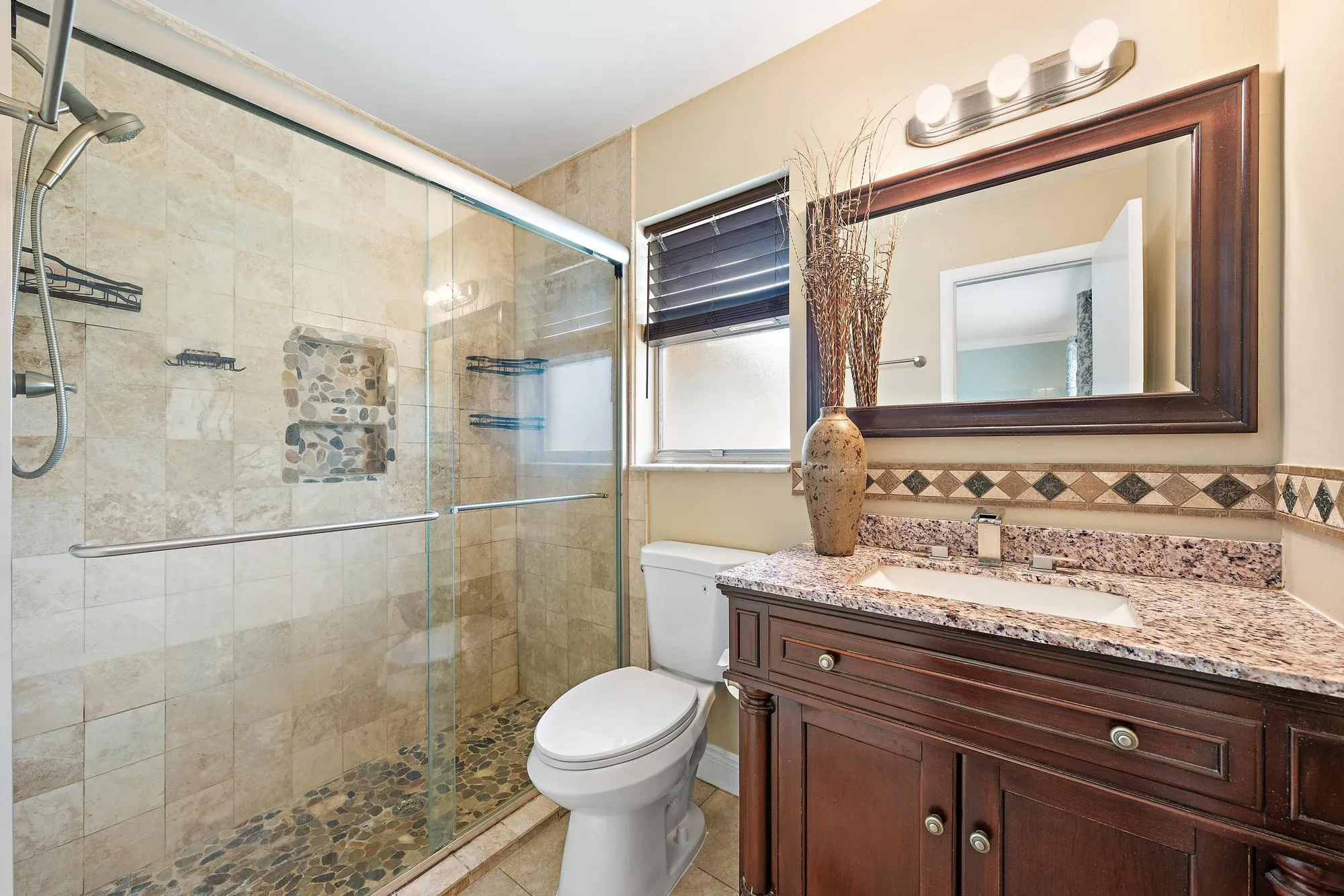 171 Banyan Cir-17