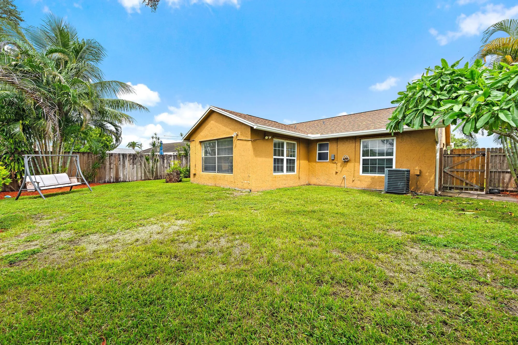 171 Banyan Cir-14