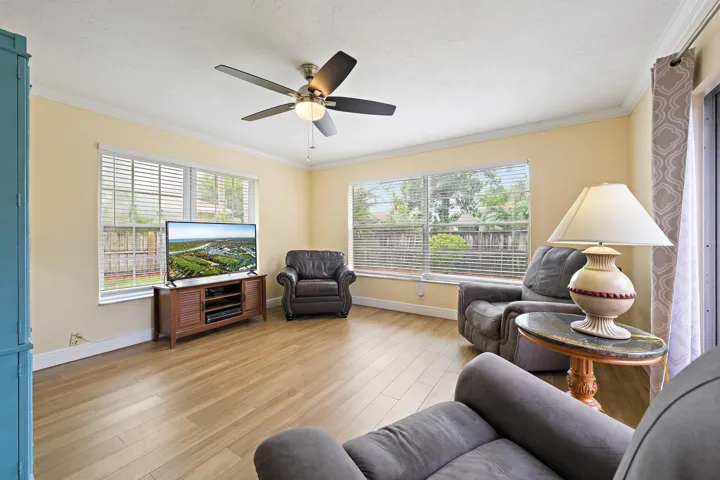 171 Banyan Cir-9