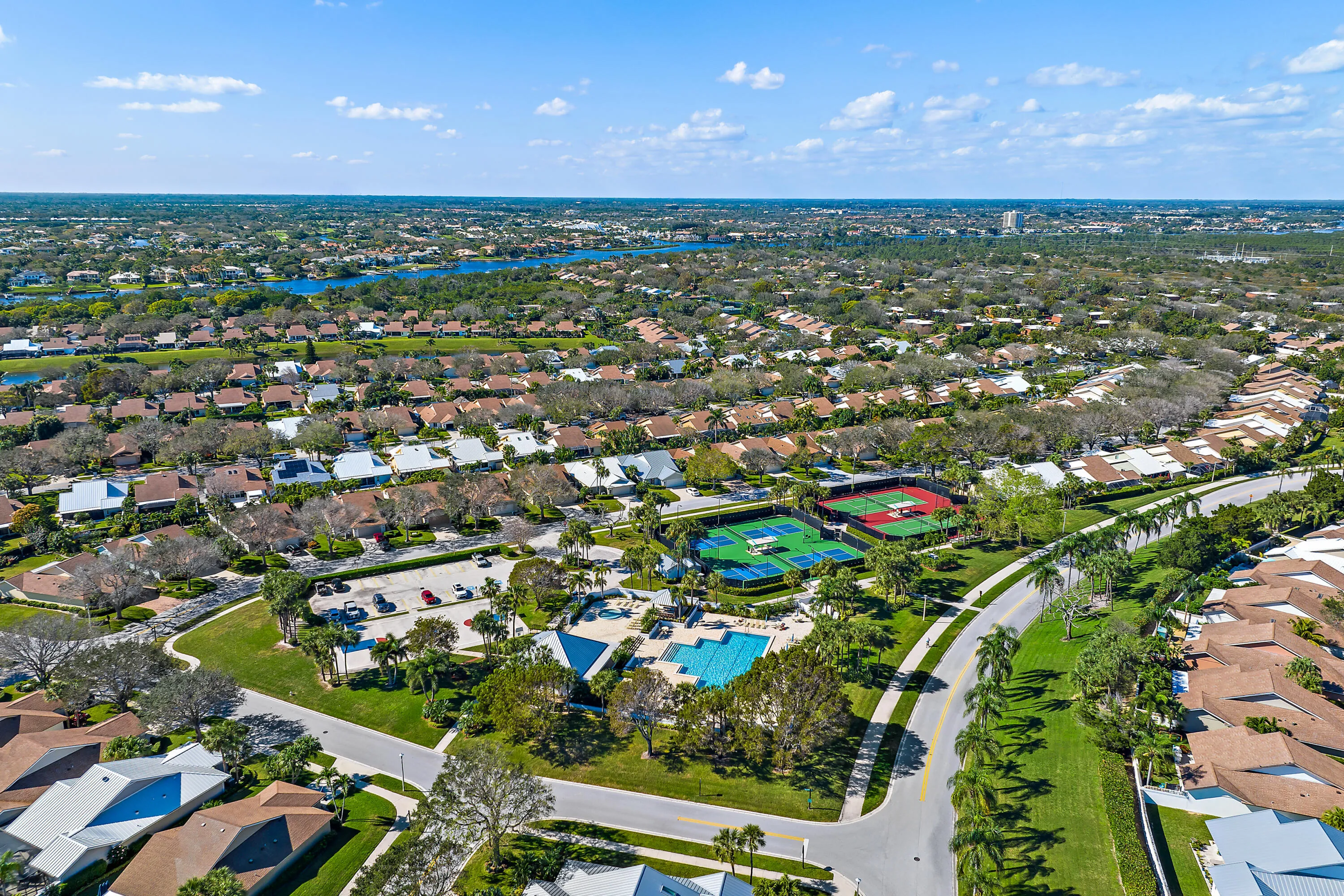 009-214CapePointeCir-Jupiter-FULL