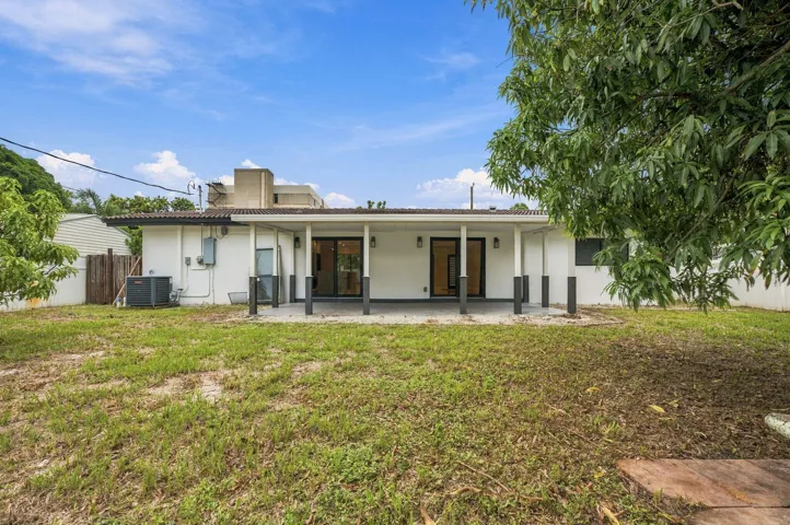 24-web-or-mls-4741-ne-19th-ave