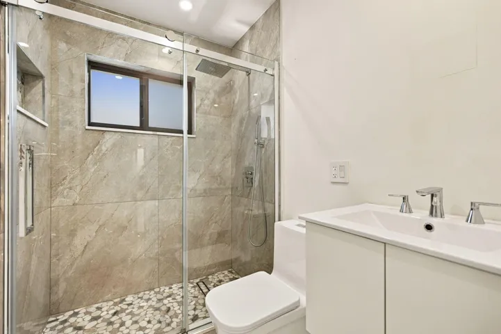 17-web-or-mls-4741-ne-19th-ave