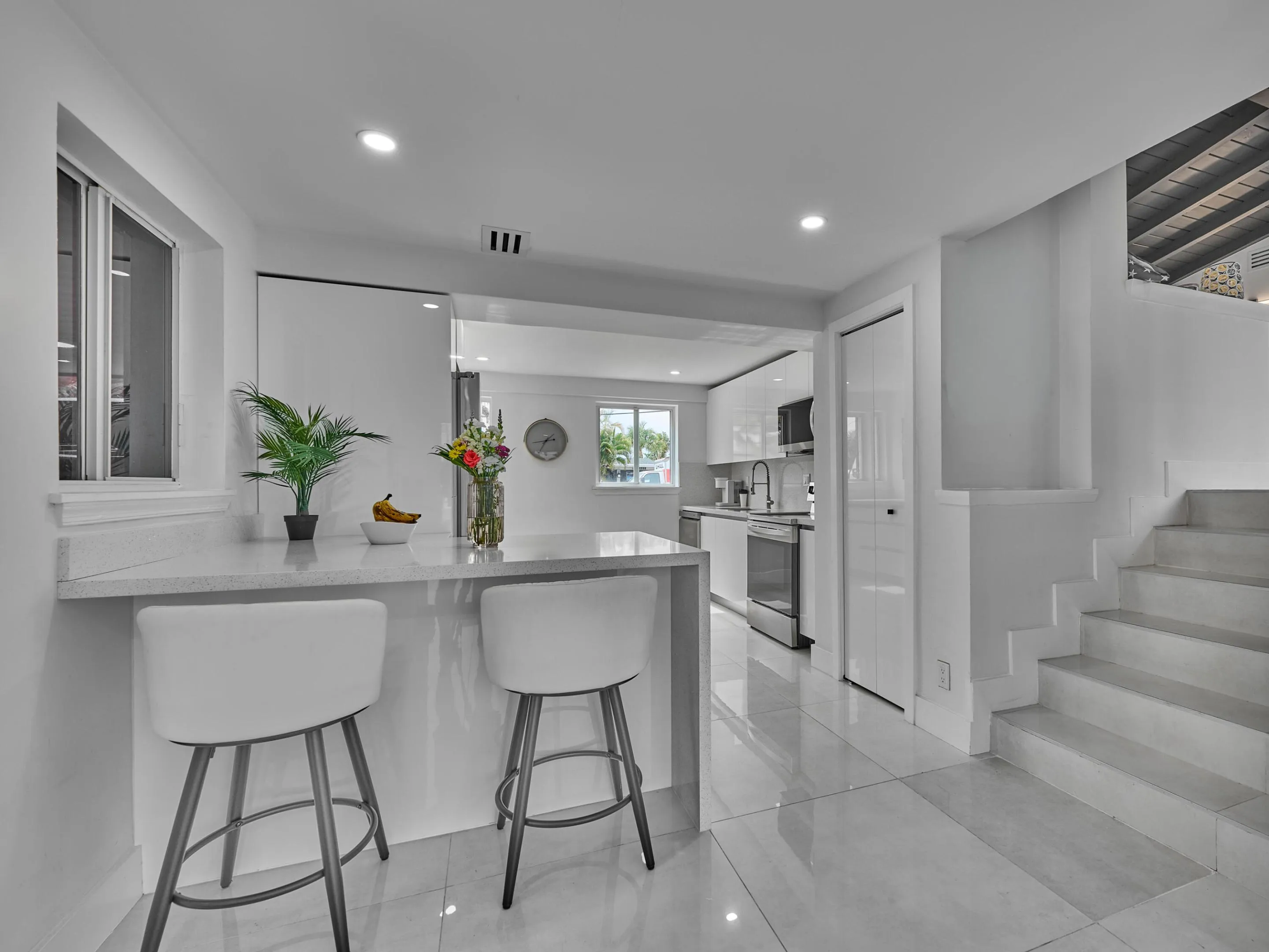 (98) Kitchen x3