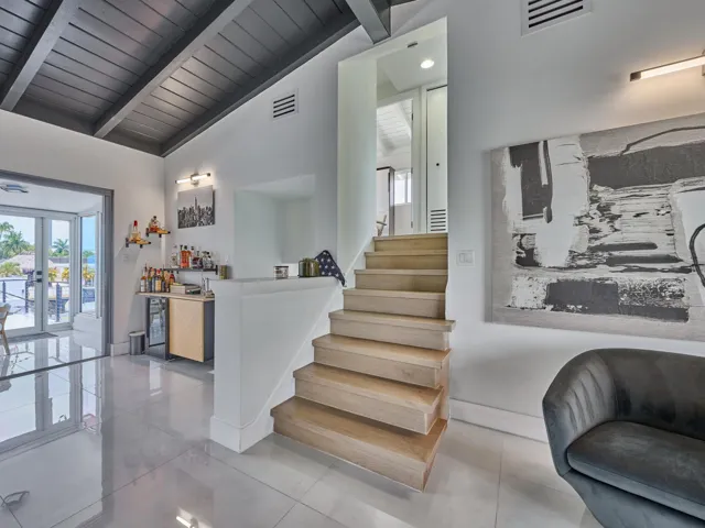 (83) Living Room Stairs