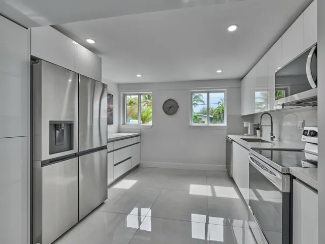 (100) More Kitchen