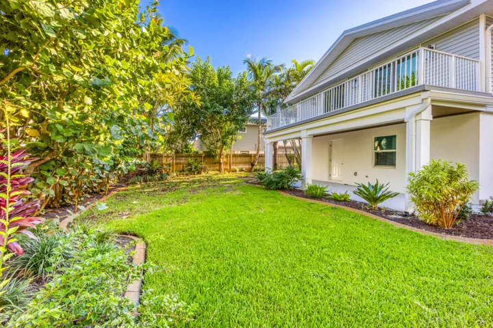 1116 Hernando Street-28