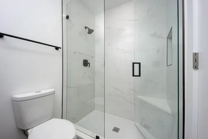 1116 Hernando Street-13