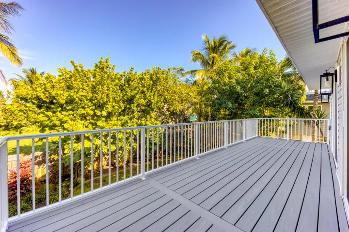 1116 Hernando Street-18