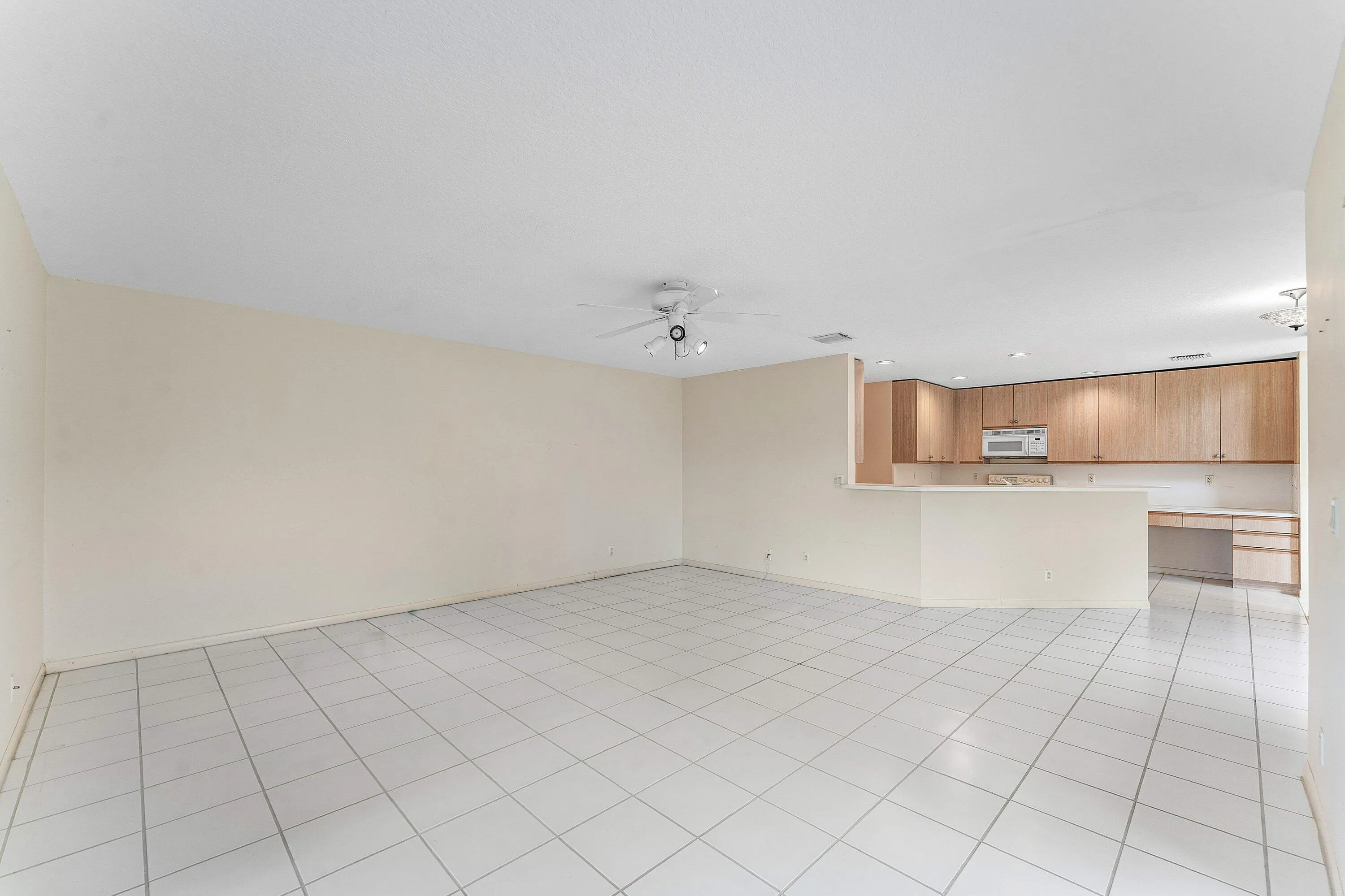015-23350TorreCircle-BocaRaton-FL-33433-