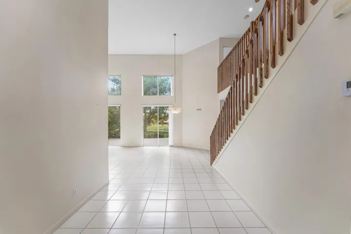 005-23350TorreCircle-BocaRaton-FL-33433-