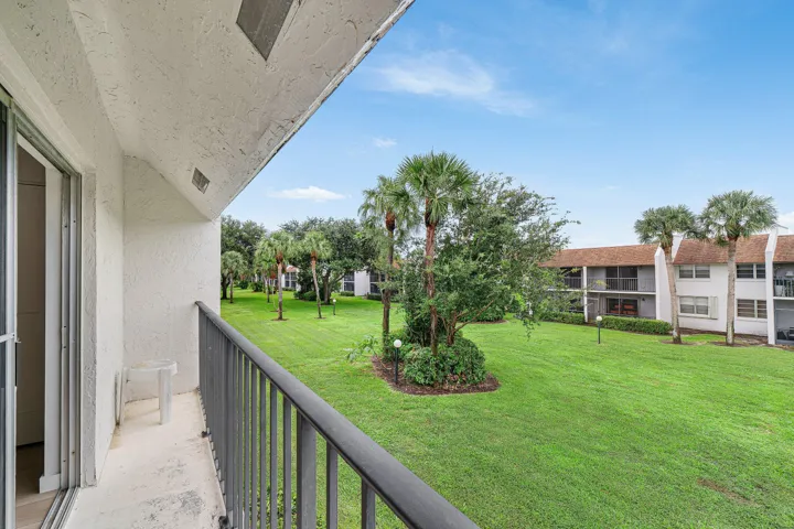 027-2925Southwest22ndAvenue-2080-DelrayB