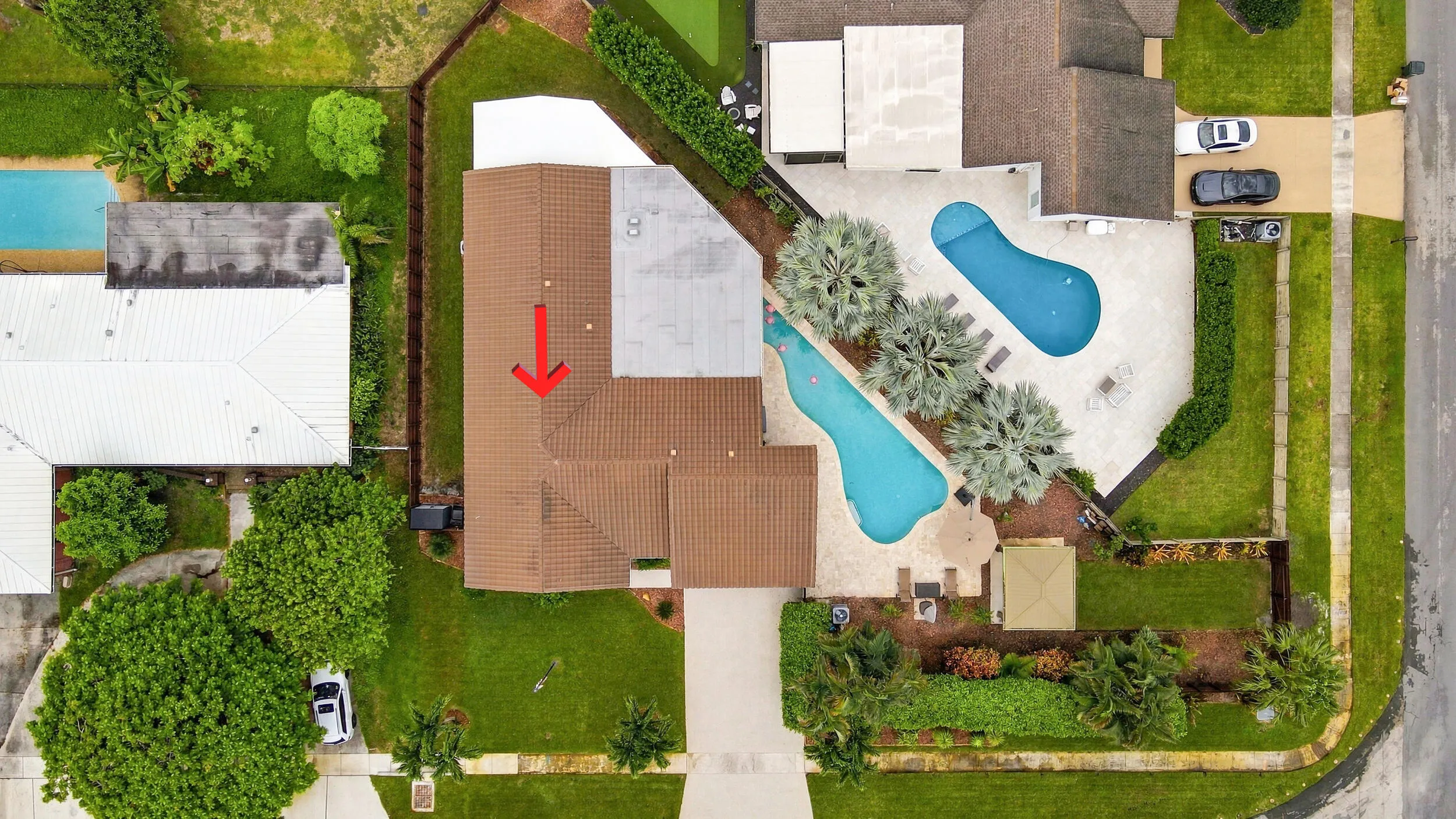A true unicorn property in the heart of Delray Beach. No HOA and over 2/3 of an acre, fully renovated with impact windows & a new roof in 2022. A home like this will not last long!