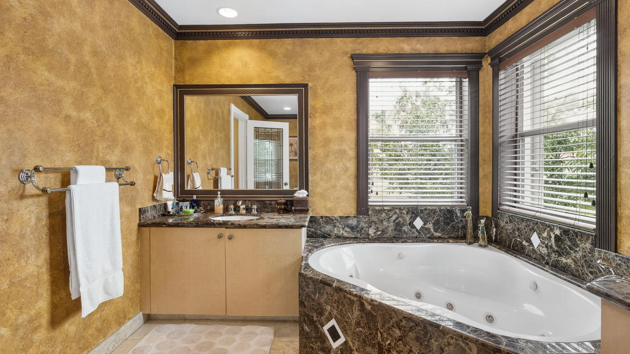 50-web-or-mls-DSC09256