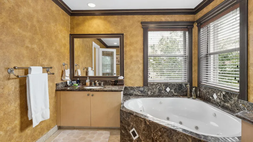 50-web-or-mls-DSC09256