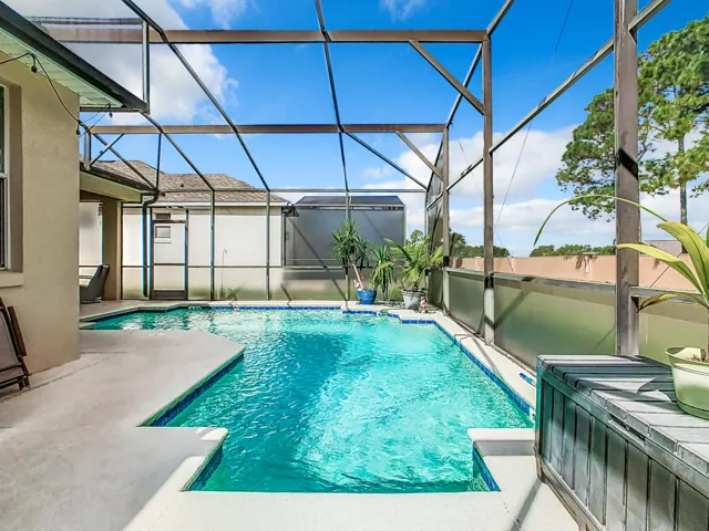 304 Calabay Parc Boulevard-79