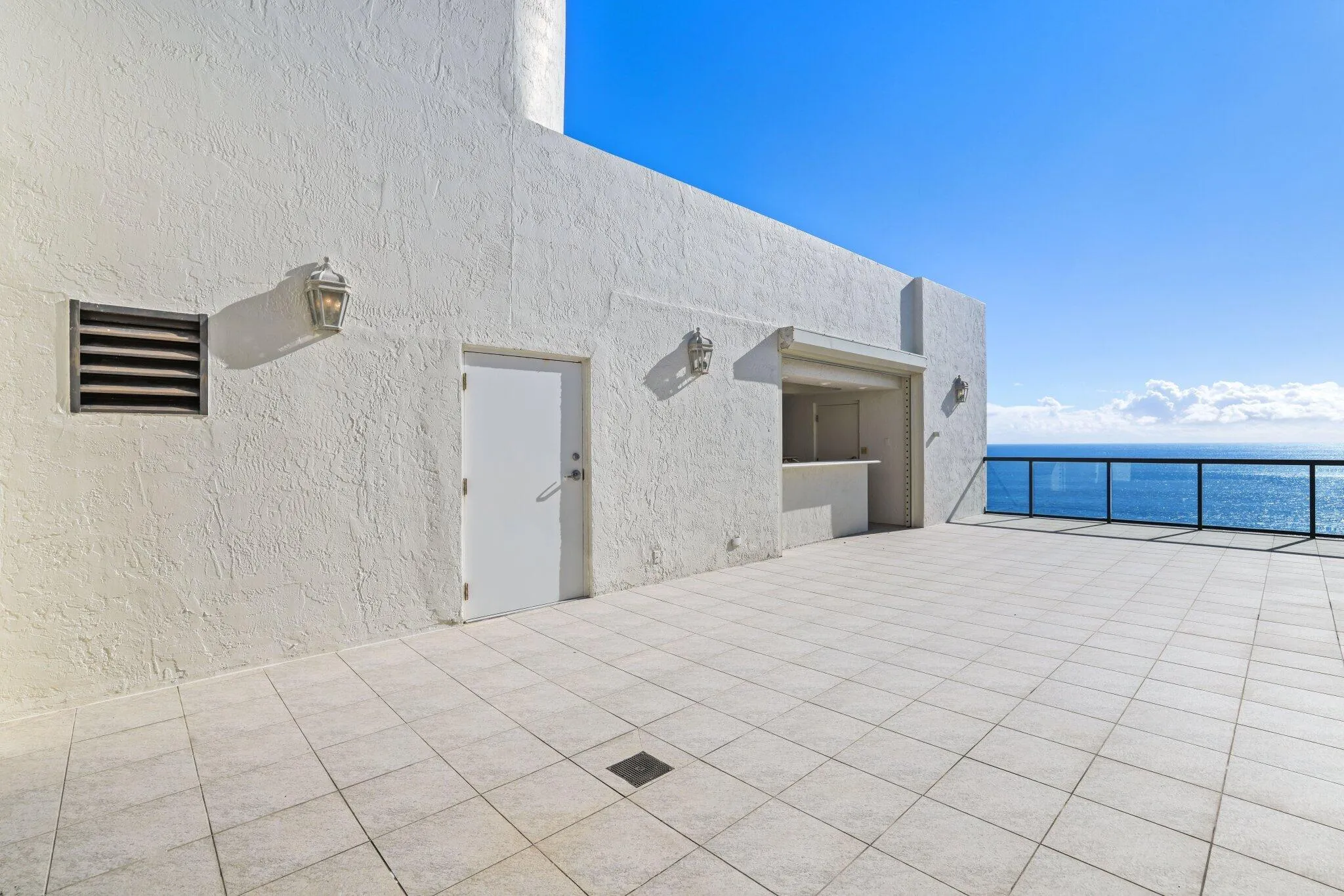 2727 S Ocean Boulevard 1502 - 73.jpg-SMA