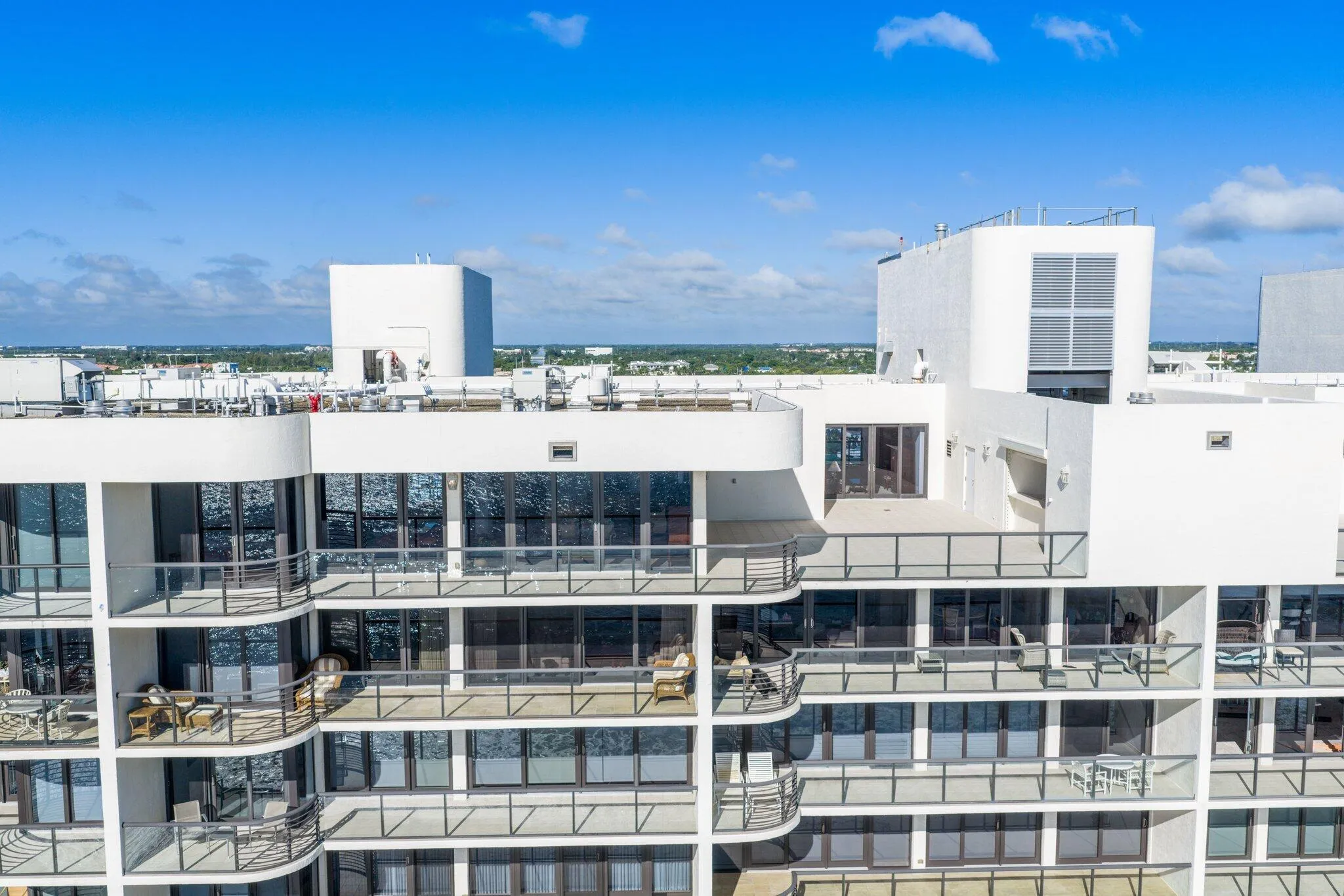 2727 S Ocean Boulevard 1502 - 148.jpg-SM