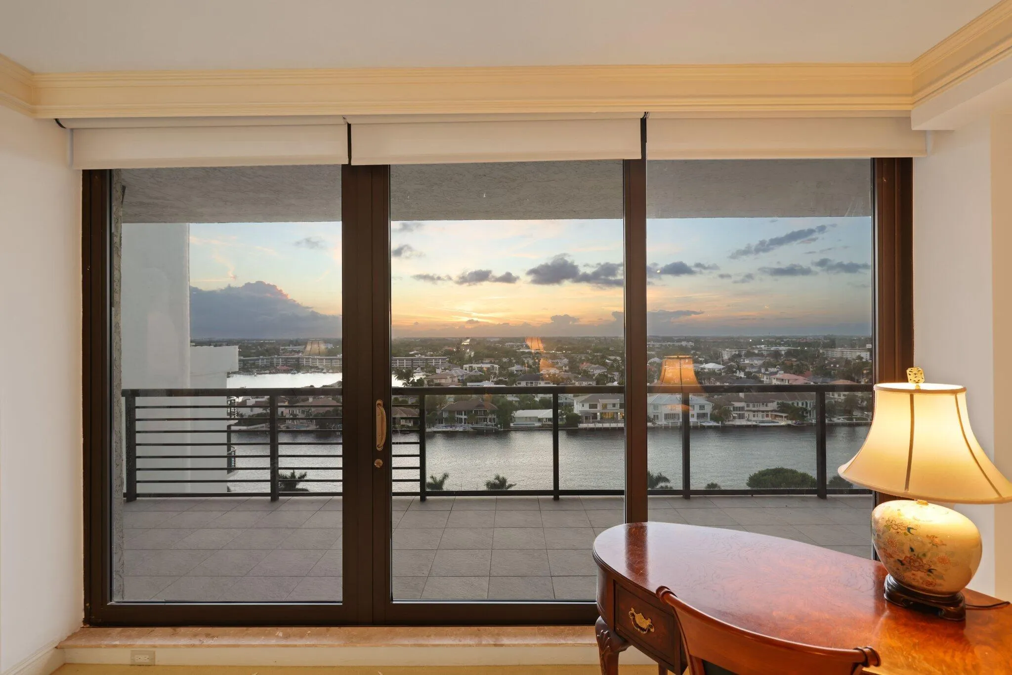 2727 S Ocean Boulevard 1502 - 119.jpg-SM