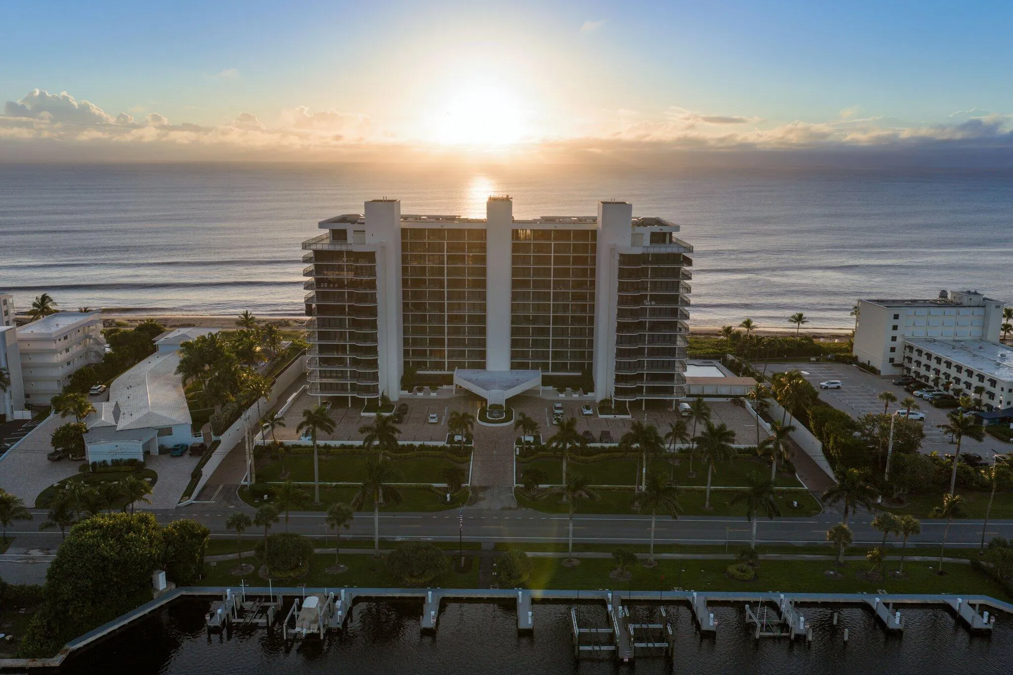 2727 S Ocean Boulevard 1502 - 169.jpg-SM