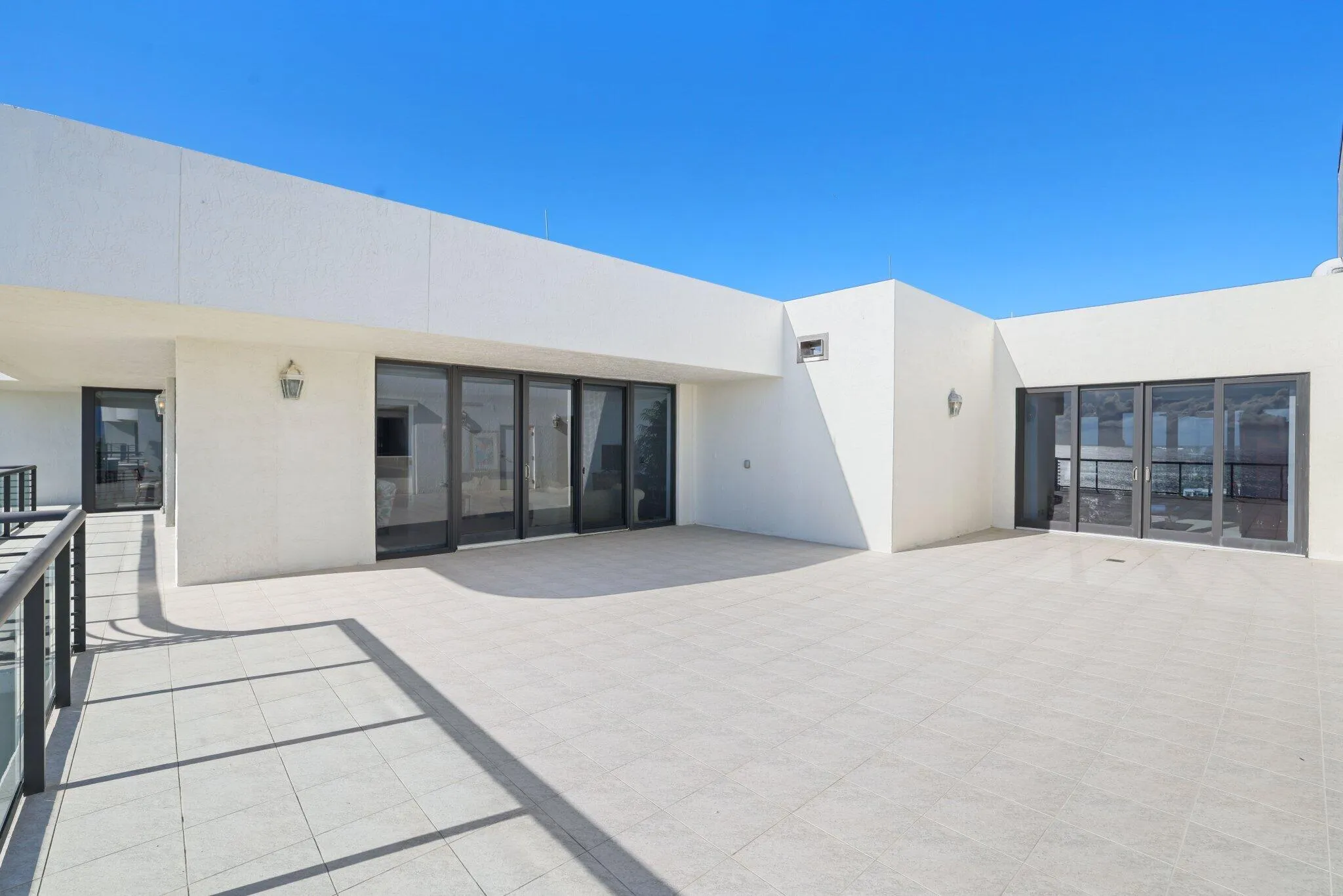 2727 S Ocean Boulevard 1502 - 77.jpg-SMA