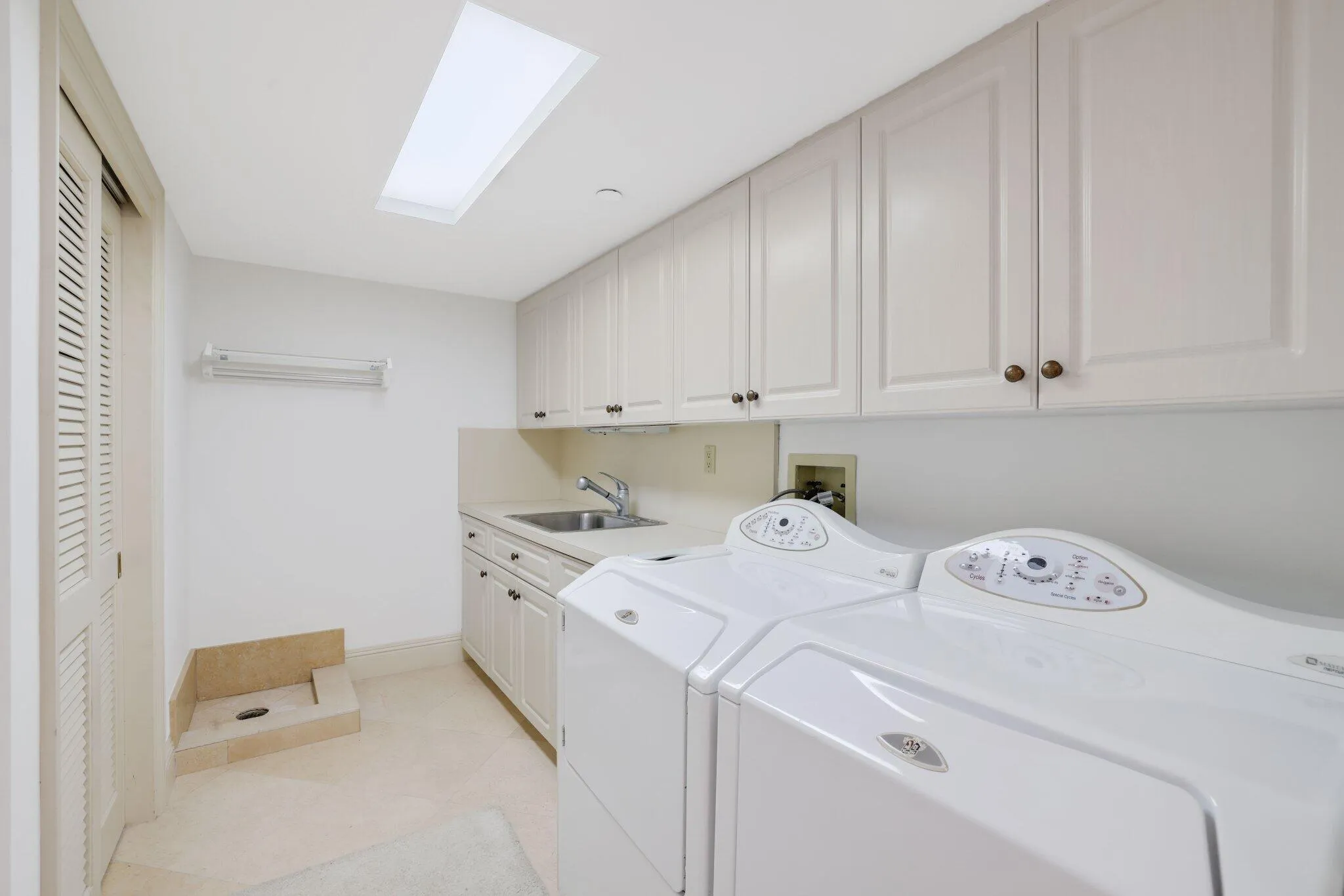 2727 S Ocean Boulevard 1502 - 68.jpg-SMA
