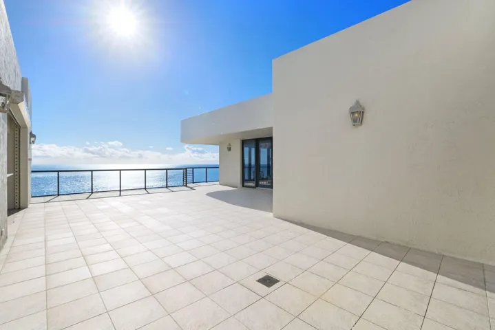 2727 S Ocean Boulevard 1502 - 71.jpg-SMA
