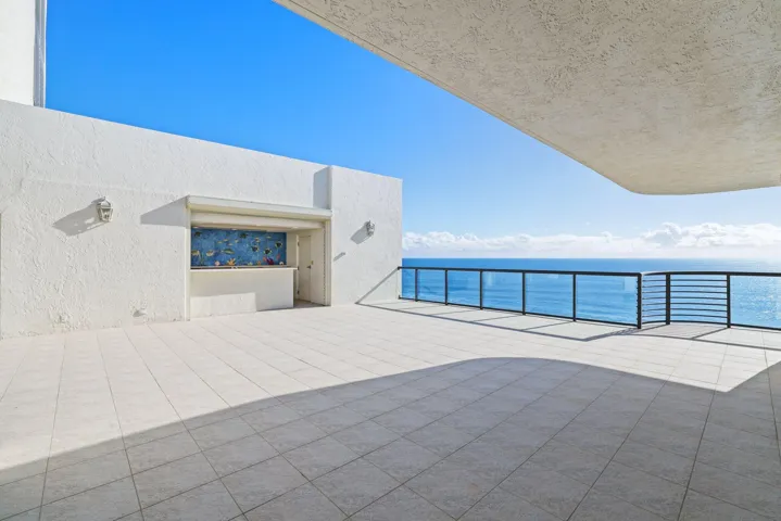 2727 S Ocean Boulevard 1502 - 69.jpg-SMA