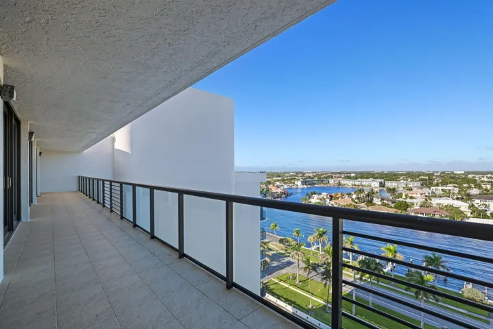 2727 S Ocean Boulevard 1502 - 33.jpg-SMA