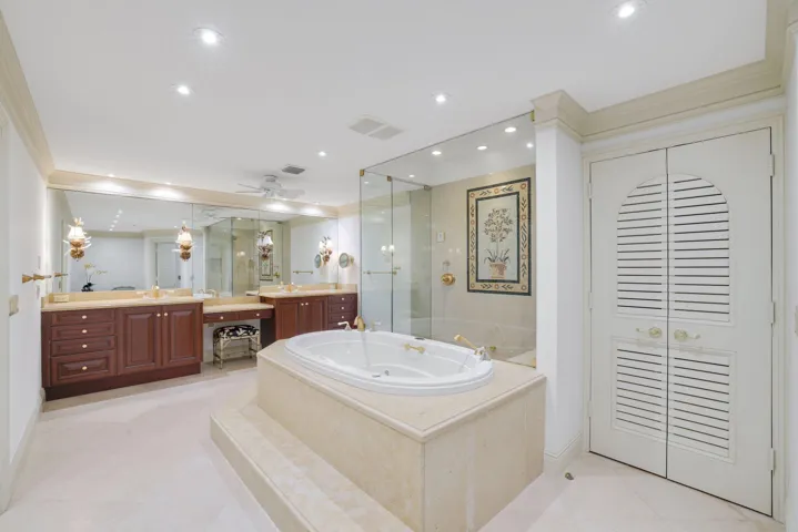 2727 S Ocean Boulevard 1502 - 48.jpg-SMA