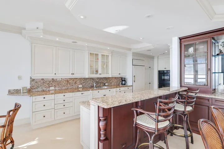 2727 S Ocean Boulevard 1502 - 11.jpg-SMA
