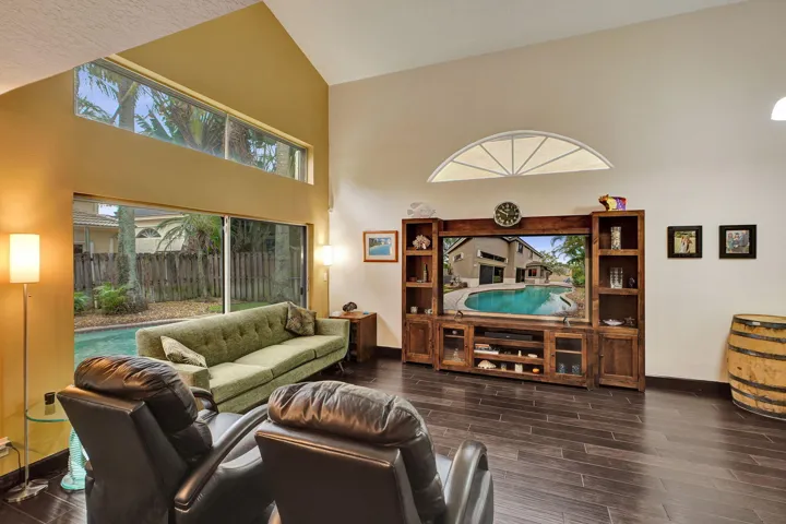 56-web-or-mls-DSC00285