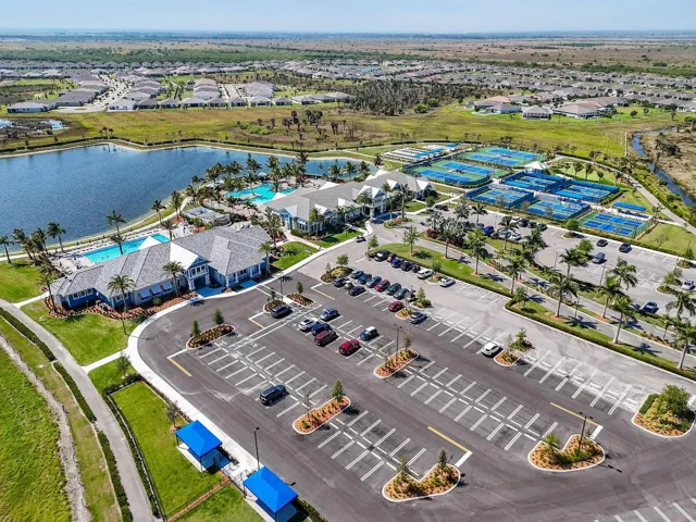 DelWebbTraditionsAmenityAerials2025(1)
