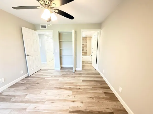 Secondary bedroom