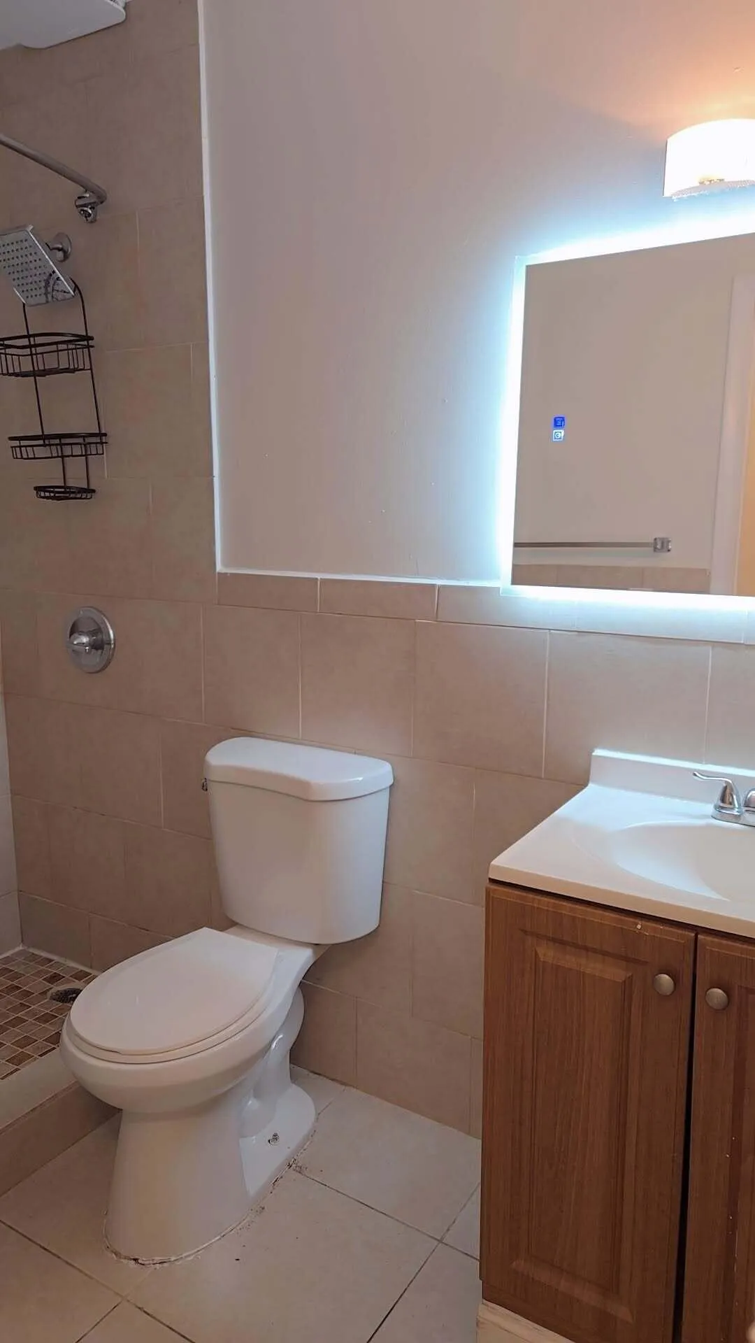 2521MANORA18