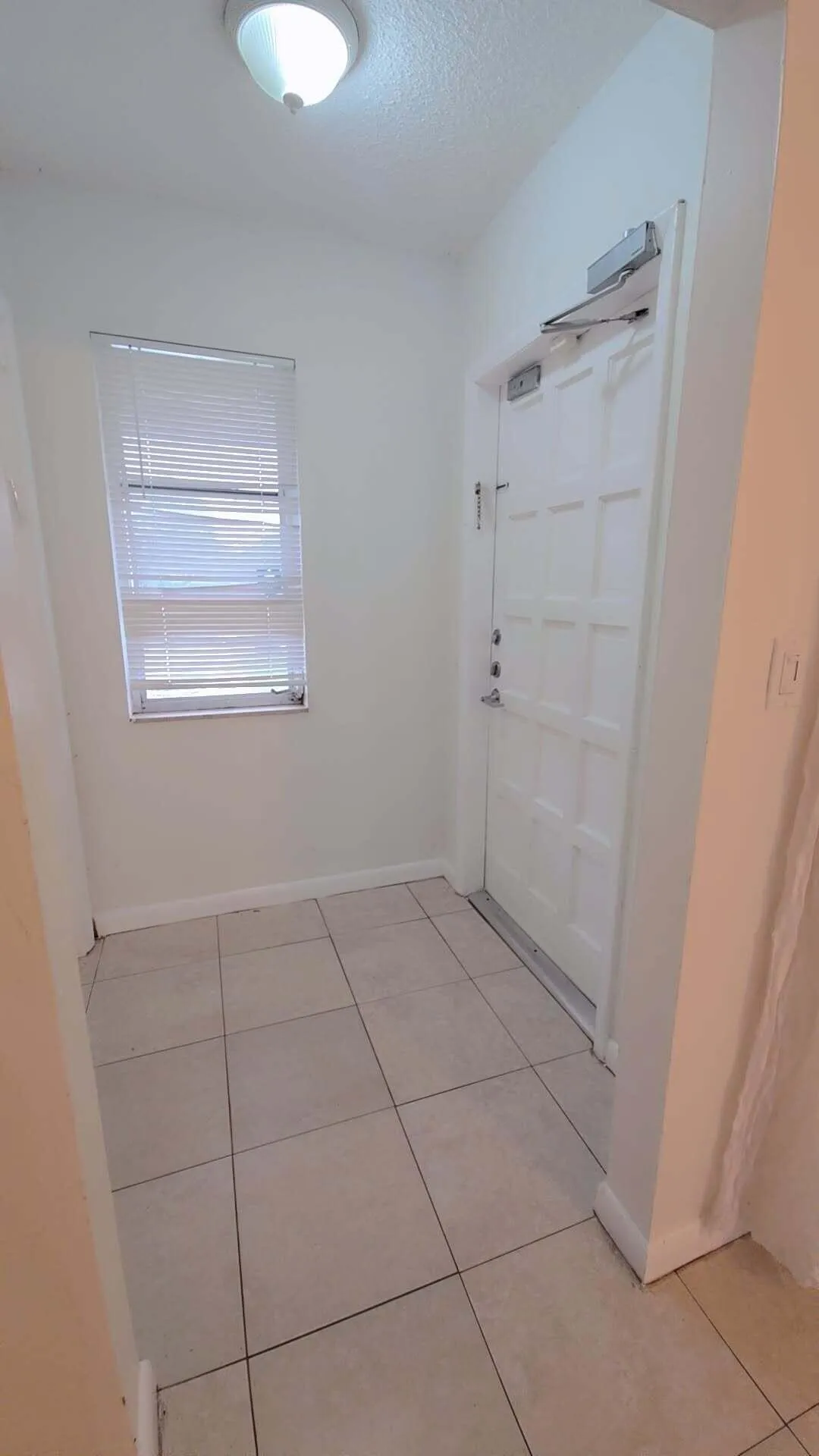 2521MANORA3